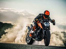 Ktm Ktm Unveils 790 Duke With Tft Gauge Cluster In India At