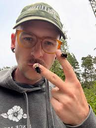 Parker James Lloyd (@thesassyteapot) • Instagram photos and videos