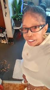 Good afternoon my old school lounge friends, I'm rockin my playlist, still  not done, but have a great day