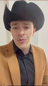 LUIS ALFONSO ..., UNO DE LOS...