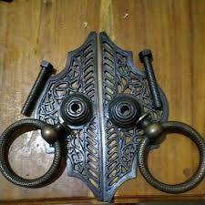 Beli aneka produk handle pintu kuningan antik online terlengkap dengan mudah, cepat & aman di tokopedia. Jual Handle Pintu Gebyok Kuningan Antik Motif Gunungan Kaskus