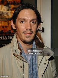 Scott Lukas's Instagram, Twitter & Facebook