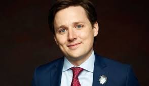 Cal Butler, un actor "gringo" de alma mexicana y con mucho 'flow' que  brilla en México