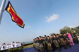 Currently, the role of bendahara has been taken over by chief minister (malay: Kesultanan Johor Sambutan Hari Keputeraan Sultan Johor 2016