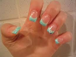 Nageldesign galerie trendy nagelkunst einfach nailart nagel blumen liebe nägel nagellack kunst coole nägel haare und. Bild Naegel Gruen Blauglitter Mit Mint Gelnagel