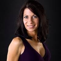 Gwen Akers's Instagram, Twitter & Facebook