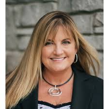 Tina Marcum's Instagram, Twitter & Facebook