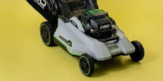 Buying guide for best honda lawn mowers. The 4 Best Lawn Mowers Of 2021 Reviews By Wirecutter