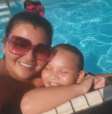 Enjoying the sun and a swim, then tonight we're playing at the  @pne_playland for the Tatus festival , here in Vancouver, at 8pm! Come see  us k? #fy #fyp #fypage #music #vancouver #