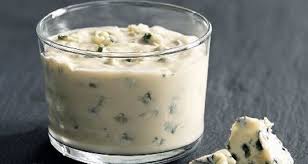 Sauce Au Roquefort L Astuce Delice Pour Accompagner Tous Vos Plats Sauce Au Roquefort Recettes De Cuisine Roquefort