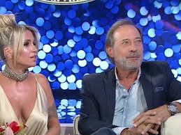 Widely regarded by experts and critics of performance as one of the most influential and popular actors in his country. Guillermo Francella Y Florencia Pena Grabaron Otro Spot De Casados Con Hijos Diarioshow El Portal De Espectaculo
