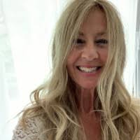 Cindy Heath R.N. Psychotherapy, BScN, Author.