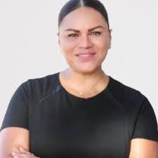 Lynnette Widener's Instagram, Twitter & Facebook