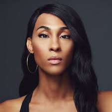 Mujer Trans, triunfa en serie de netflix "POSE"