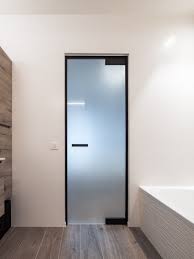 mat glazen deur glazen deur deur glas design badkamer