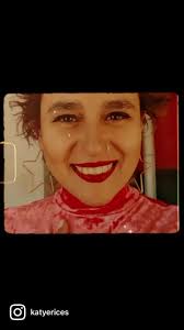 Sonrisa de ojitos ♥️ Qué música le ponemos? Puros amores para mi y todos  mis compañeros♥️♥️Se vienen cosiacas 🤣 agende el 9 de junio 🤭