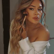 Danny Andrade Beauty (@dannyandradebeauty) • Instagram photos and videos