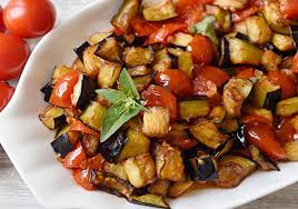 Poelee D Aubergines Et De Tomates Cerises Ww Plat Et Recette Recette A Base De Legumes Tomates Cerises Recette Legumes Minceur