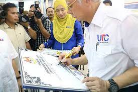 permohonan rasmi di buka permohonan jawatan penolong pegawai pendaftaran kp29 jpn seluruh negara di buka. Perasmian Pejabat Jpn Di Utc Terengganu Jabatan Pendaftaran Negara Malaysia Facebook