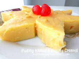 Masak di atas api kecil sampai coklat meleleh dan mendidih. Puding Kastard Jagung Creamy Buat Orang Lapo