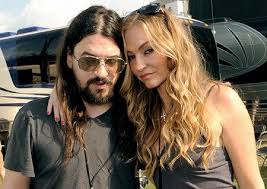 Albert cunniff (author) › visit amazon's albert cunniff page. Sopranos Star Drea De Matteo Is A Mom Again Drea De Matteo Sopranos Stars