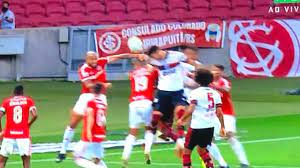 O bragantino está em boa forma e com certeza sabe como fazer a baliza, mas também sofre o seu quinhão de gols, não conseguindo manter um jogo limpo nos últimos cinco jogos. Cade O Var Rubro Negros Se Revoltam Com Arbitragem Em Internacional X Flamengo Flamengo Coluna Do Fla