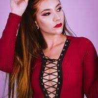 Gabriela Monroe's Instagram, Twitter & Facebook