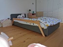 lit cabane au sol avec barriere vilo 90x190 kid beds house beds for kids toddler house bed