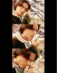 Pin By Amanda Jackson On Childhood Memories Jared Leto Young Jared Leto Funny Jared Leto Blonde