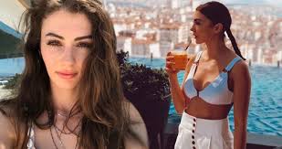 Burcu özberk 12 aralık 1989 eskişehir doğumludur. Burcu Ozberk In Yeni Sevgilisi Fenerbahce Oyuncu Ulas Kiyak Haberler Spor