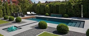 Modern Overflow Swimming Pool Garden Pool Swimming Pools Modern Garden