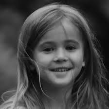 Bella Phelps (awesomebellaraine)