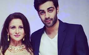 Poonam Dhillon Confirms Son Anmol Thakeria S Bollywood Debut Movies News Paloma dhillon height, age, wiki, biography, career, boyfriend, family & more. poonam dhillon confirms son anmol