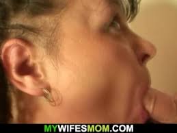 According to the dialogue, the man filming has just caught his wife cheating in the middle of the act. His Wife Leaves And He Bangs Fat Mother In Law Www Faptube Xyz