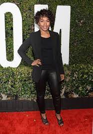 Angela Bassett Blazer Beautiful Black Women Celebrity Style Inspiration Celebrities Female