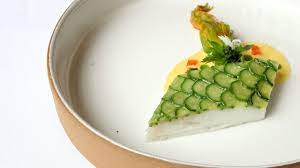 What Eleven Madison Park S 11 Course Tasting Menu Looks Like Youtube