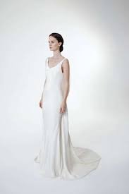 Michael polkhovsky + lena shpendzik wedding 10.3.2020. Abiti Da Sposa Semplicissimi Simple Lbd Di Meghan Markle E In Realta Un Messaggio Per Il Designer Che Ha Sbattuto Abiti Da Sposa Abito Da Sposa Semplice Abiti