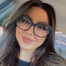 Emma Campos (e_campos91)