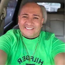 Mario Arechiga's Instagram, Twitter & Facebook