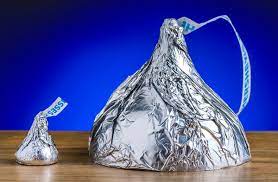 Hershey's kisses milk chocolate candy party pack. Giant Hershey S Kiss An Enormous Version Of The Beloved Milk Chocolate Drop