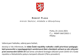 Meziroční nárůst platu učitelů je 15 procent chystají se další protesty učitelů, vláda podle nich lakuje situaci ve školství na růžovo. Robert Plaga Vlada Ceske Republiky Rozhodla O Dalsi Prioritizaci Pedagogickych Pracovniku A Nepedagogickych Zamestnancu Skol A Skolskych Zarizeni Ve Veci Ockovani Proti Onemocneni Covid 19 Pedagogicke Info