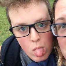 Aiden Wright (@aidenWri)