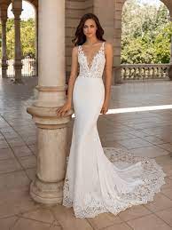 Pronovias Erandi Wedding Dress Used Size 6 1 400 Crepe Wedding Dress Pronovias Wedding Dress Allure Wedding Dresses
