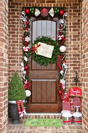 Why do we decorate our houses at christmas time? 52 Christmas Door Decorating Ideas Best Decorations For Your Front Door