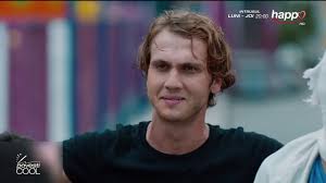 Nito valdi este un infractor de primă mână, care serveste lumii interlope si militiei fasciste pentru a apăra legile rasiale recente. De Ce Nu Apare Sezonul 2 Din Intrusul AflÄƒ Motivele Aici Youtube