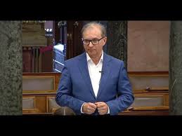 Nézd meg, mi mindent talált csaba tóth (csabaal09) a pinteresten, a világ legnagyobb ötletgyűjteményében. Mszp Toth Csaba Interpellacioja A Parlamentben 2021 05 17 A Mav Nak Mennyire Fontos Zuglo Youtube