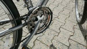 Pin Auf Automobilismo Bikes