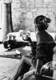 Black And White Woman Drinking Coffee Pin On I Love Coffee