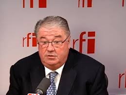 Daniel Vaillant: «Dans la déchéance de nationalité, ce ne sont pas les  binationaux qui sont visés mais les terroristes»