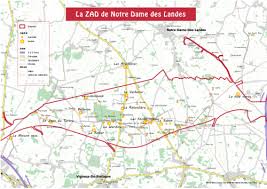 Ce sont entre 200 et 300 personnes a consulter : Venir Sur Place Zone A Defendre